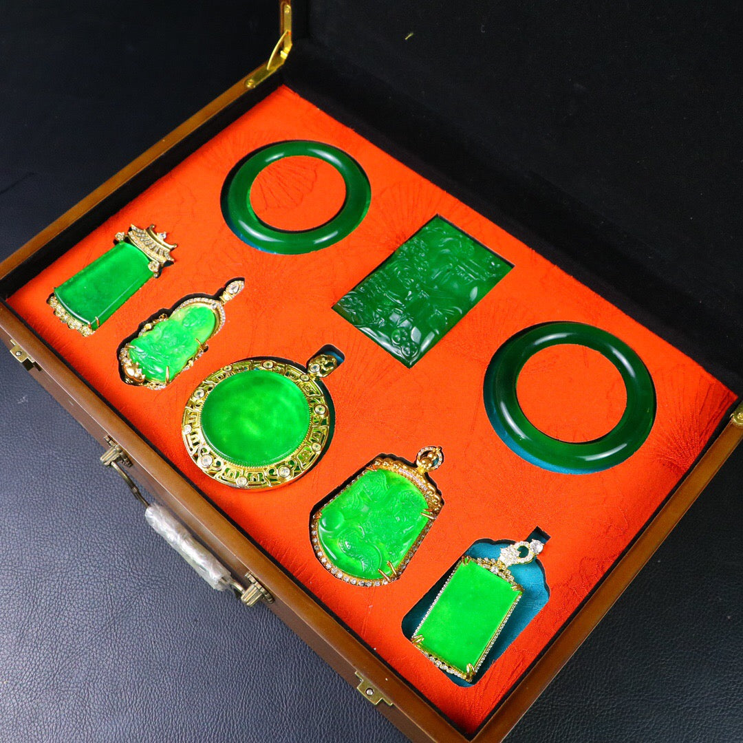 Chinese antique high ice precision carving [box set]
