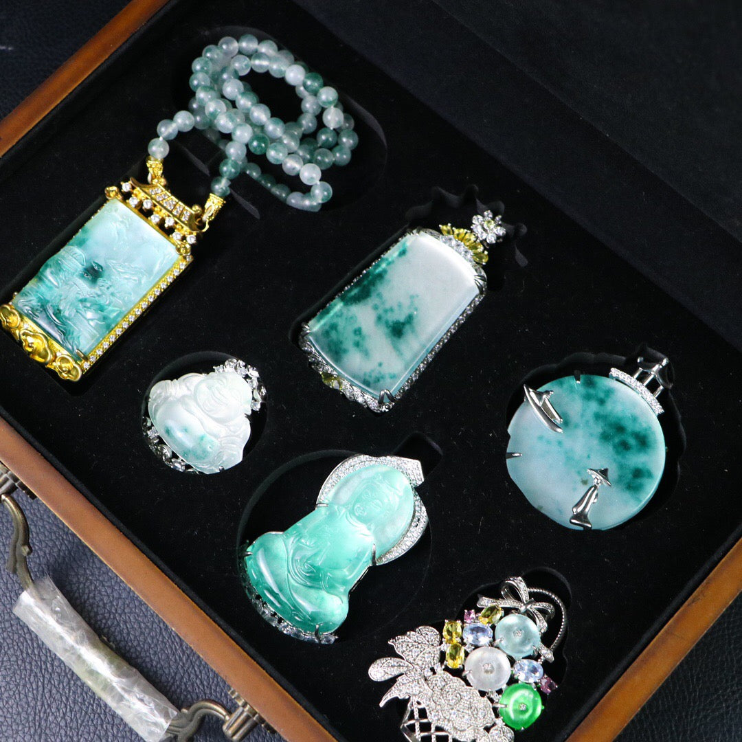 Chinese antique high ice precision carving [box set]
