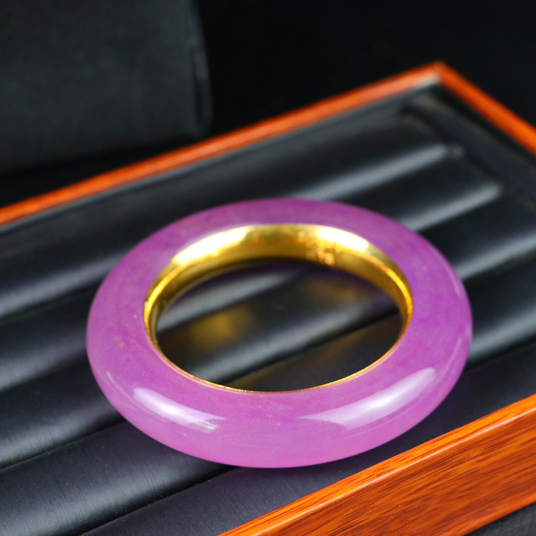 Chinese antique high ice precision carving [round bracelet]