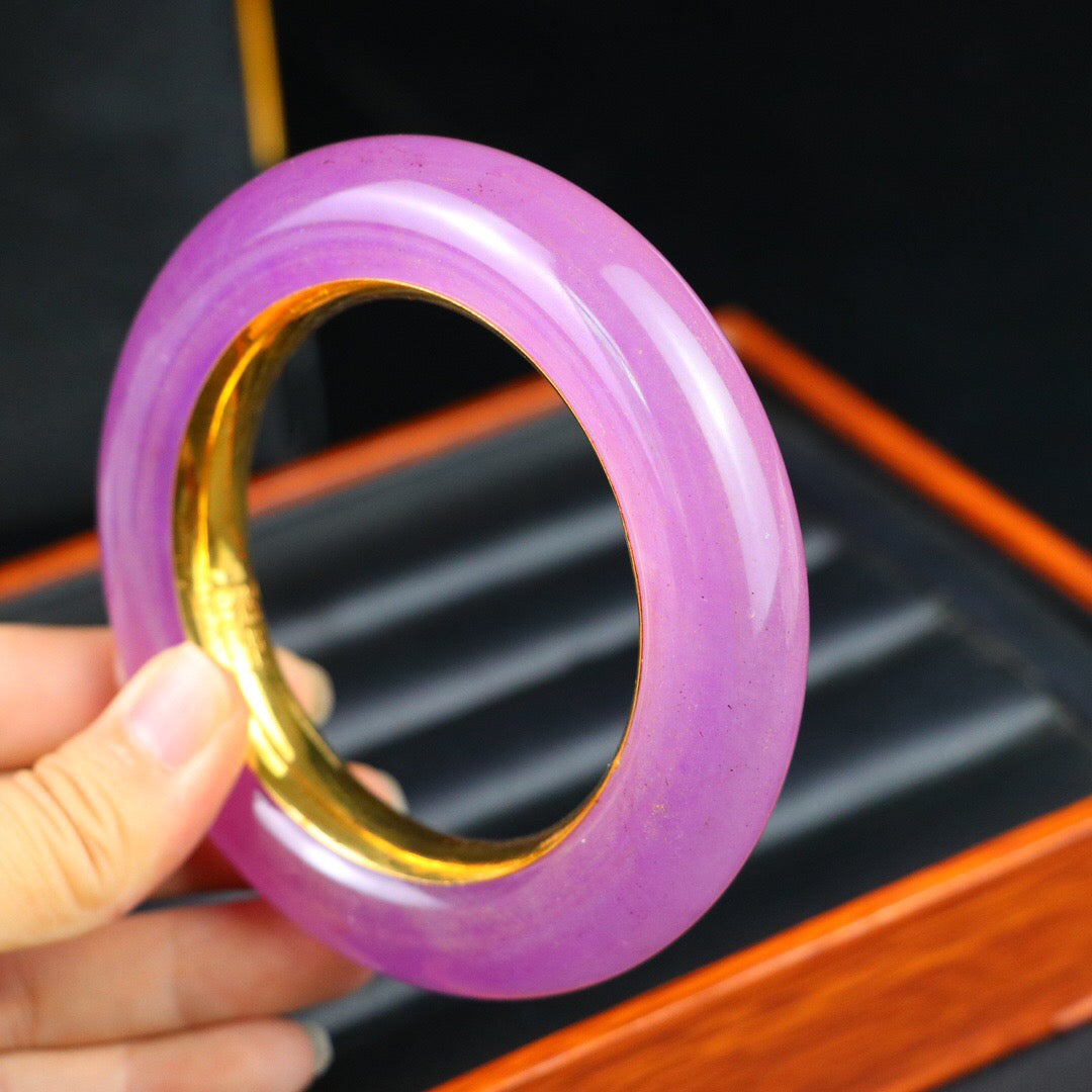 Chinese antique high ice precision carving [round bracelet]