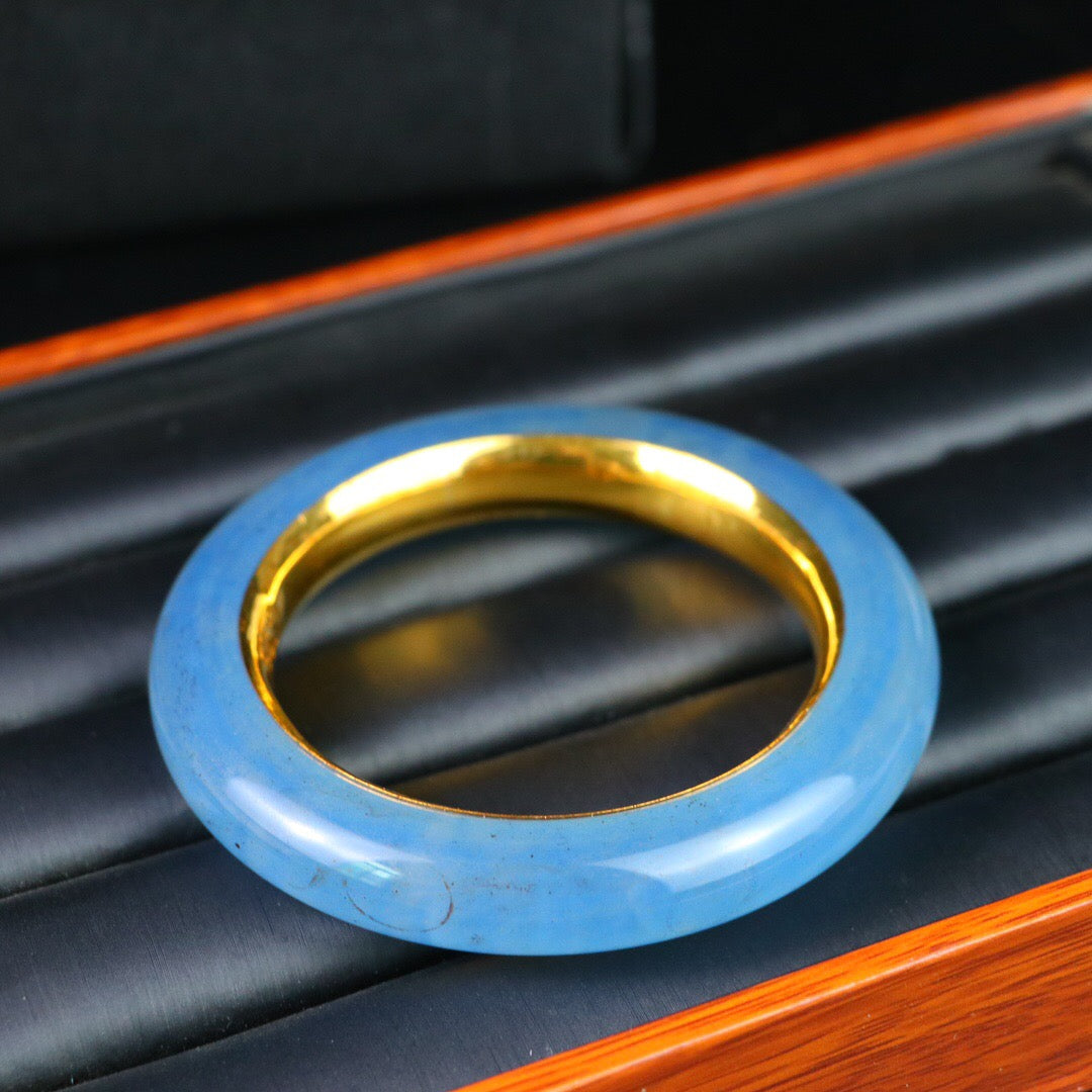 Chinese antique high ice precision carving [round bracelet]