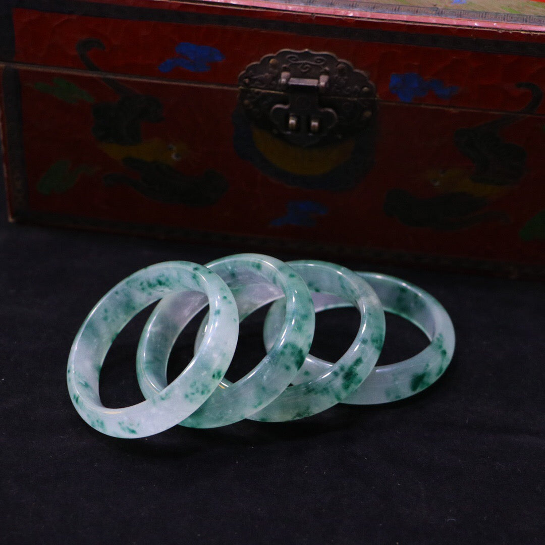 Chinese Antique High Ice Precision Carving [Bracelet Set Box]