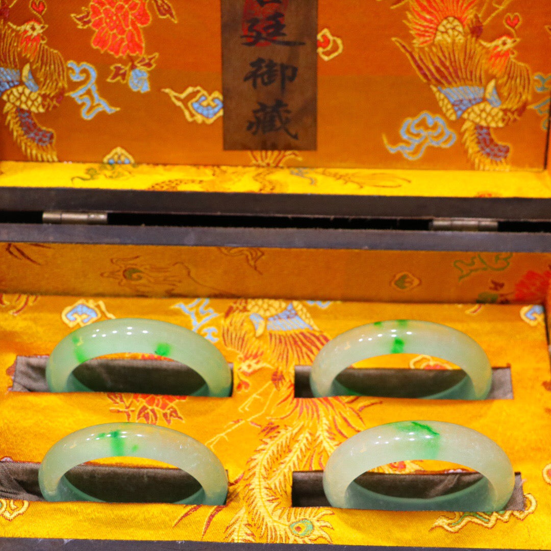 Chinese Antique High Ice Precision Carving [Bracelet Set Box]