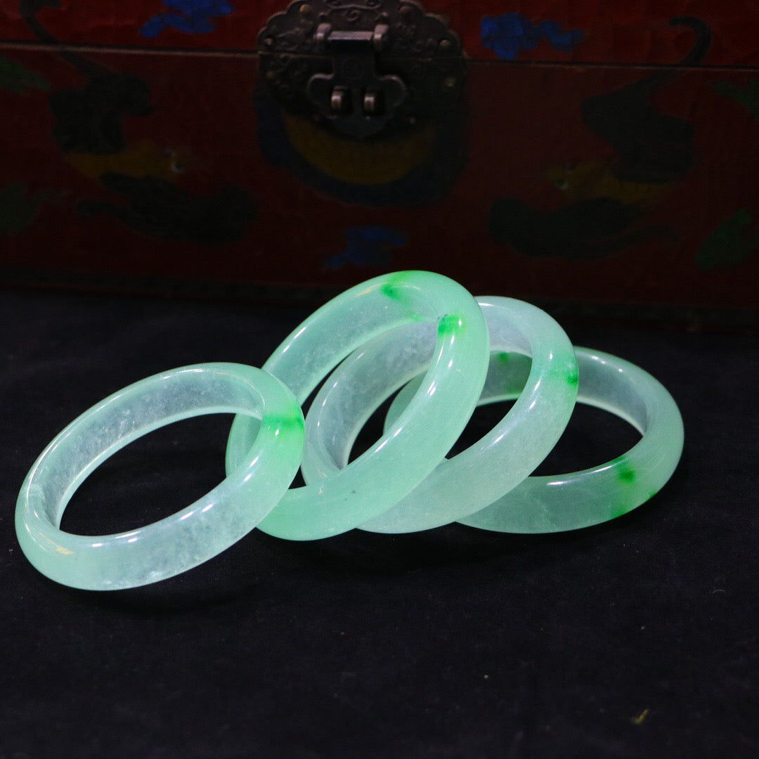 Chinese Antique High Ice Precision Carving [Bracelet Set Box]