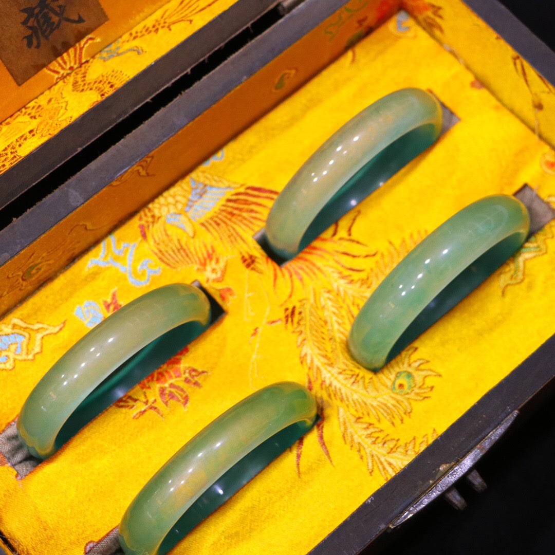 Chinese Antique High Ice Precision Carving [Bracelet Set Box]