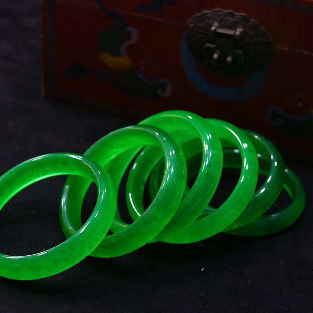 Chinese Antique High Ice Precision Carving [Bracelet Set Box]