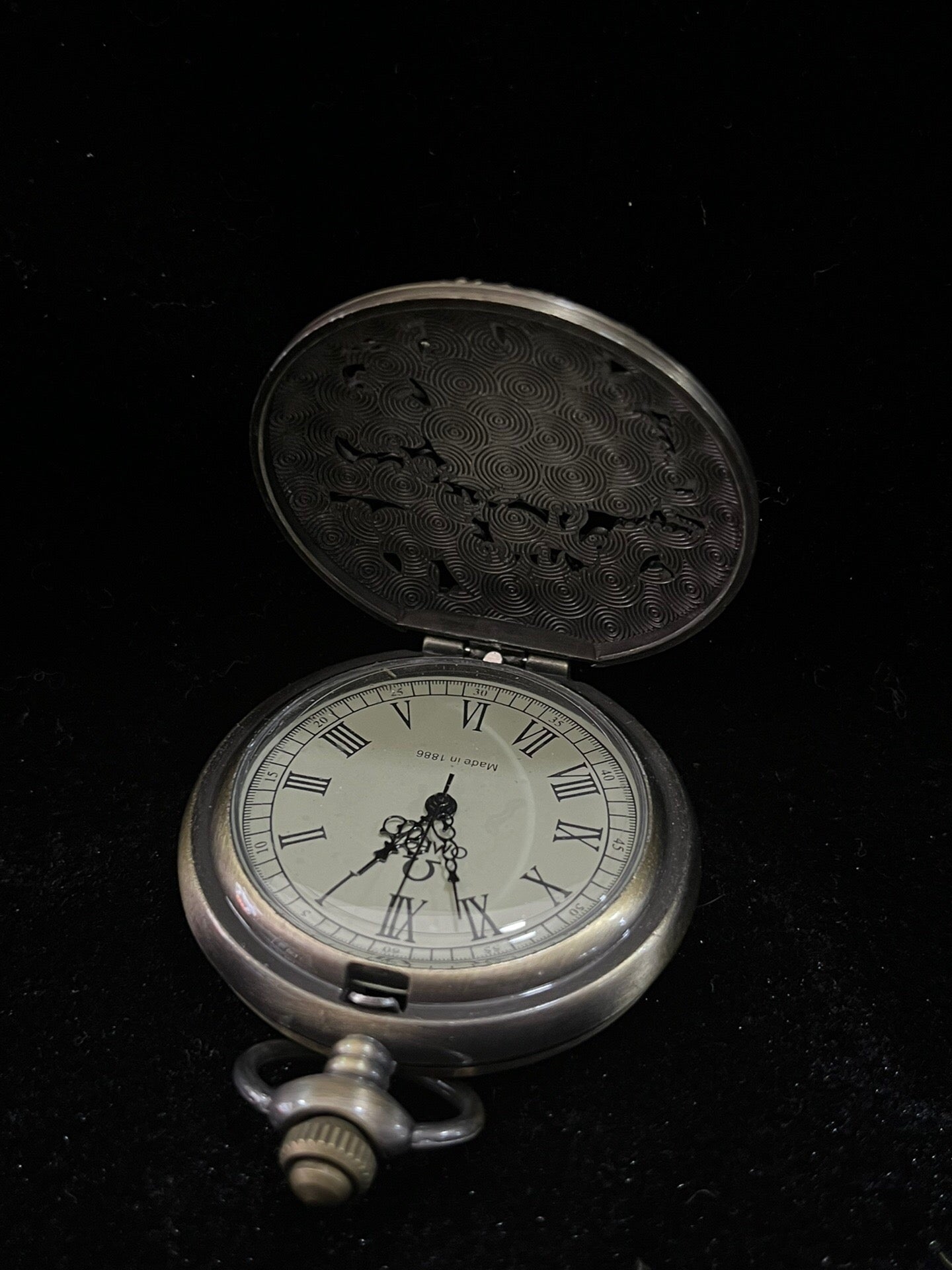 Chinese antique dragon single opening pocket watch