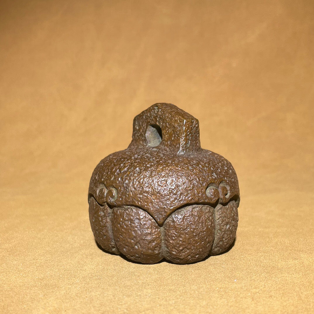 Chinese antique pure copper pumpkin scale weight tea pet ornament