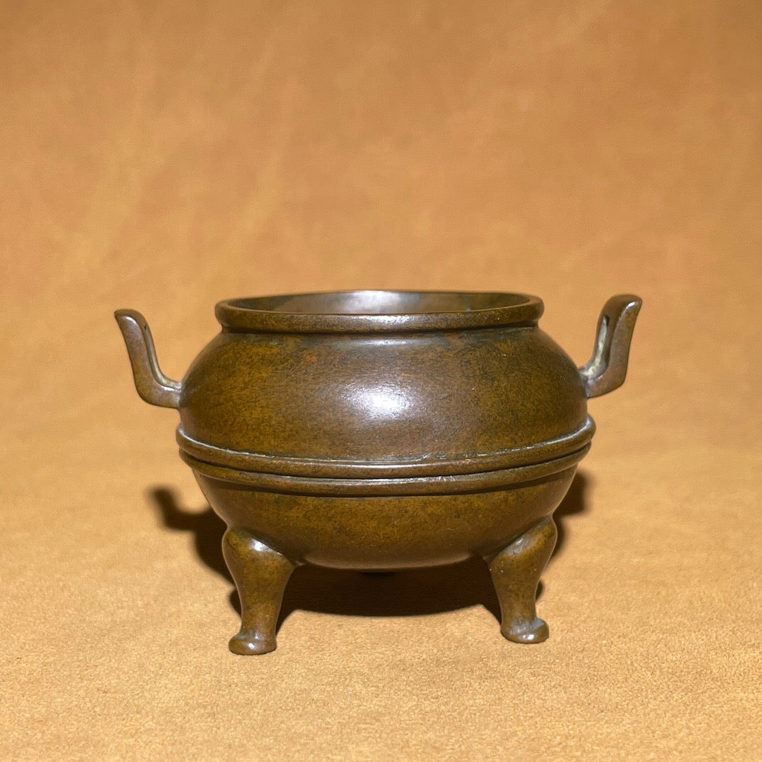 Chinese antique pure copper rain palace waistline incense burner ornament