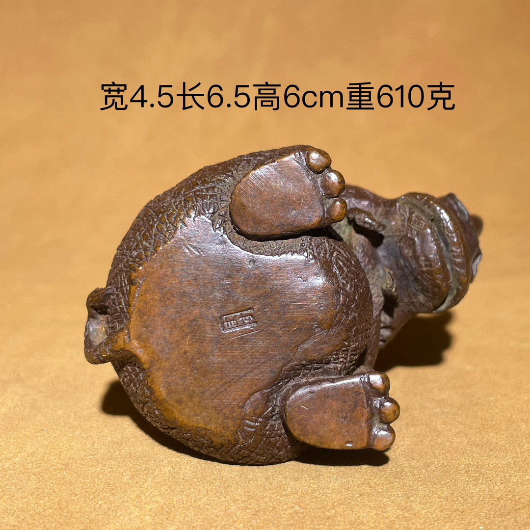 Chinese antique pure copper rhinoceros tea pet reflux fragrance ornament