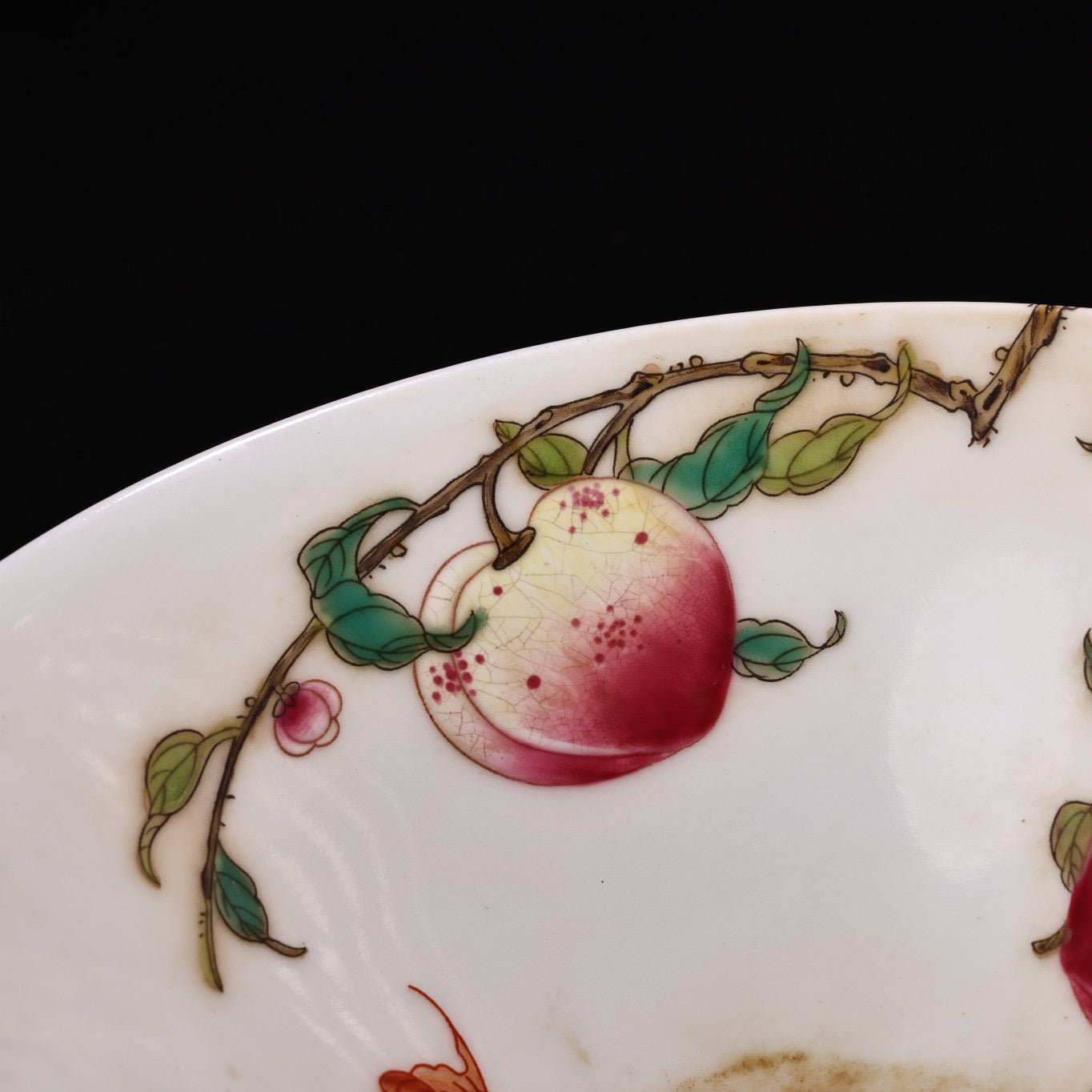 Chinese antique hand-painted pink longevity peach ceramic bowl