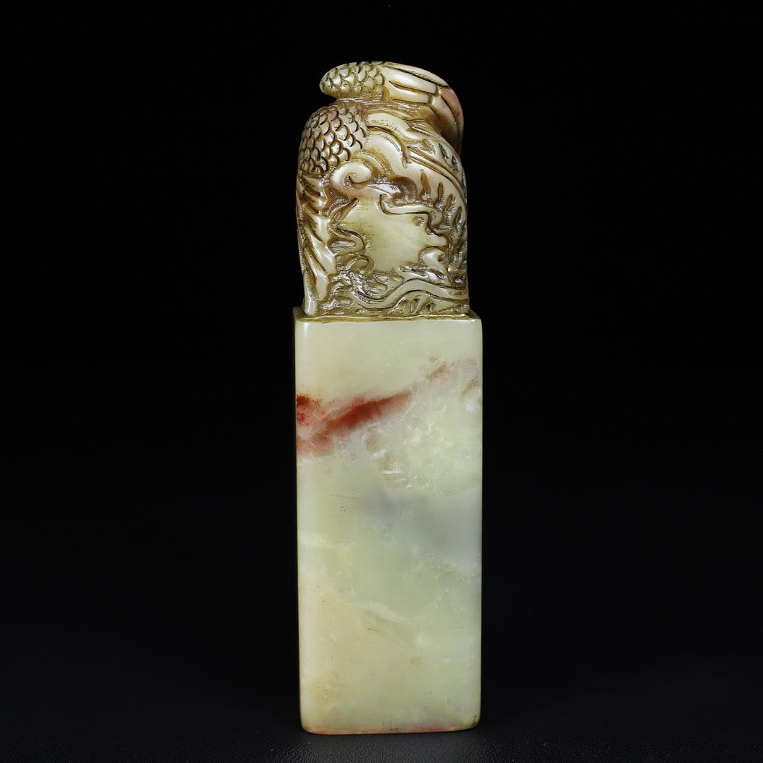 Chinese Antique Shoushan Furong Stone Ruifeng Button Seal