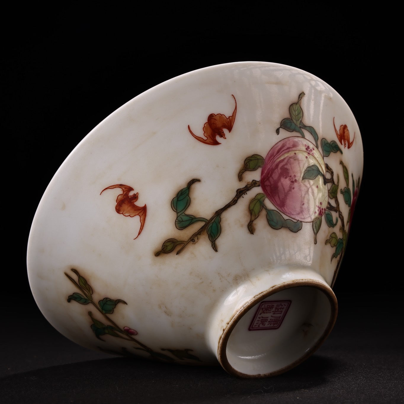 Chinese antique hand-painted pink longevity peach ceramic bowl