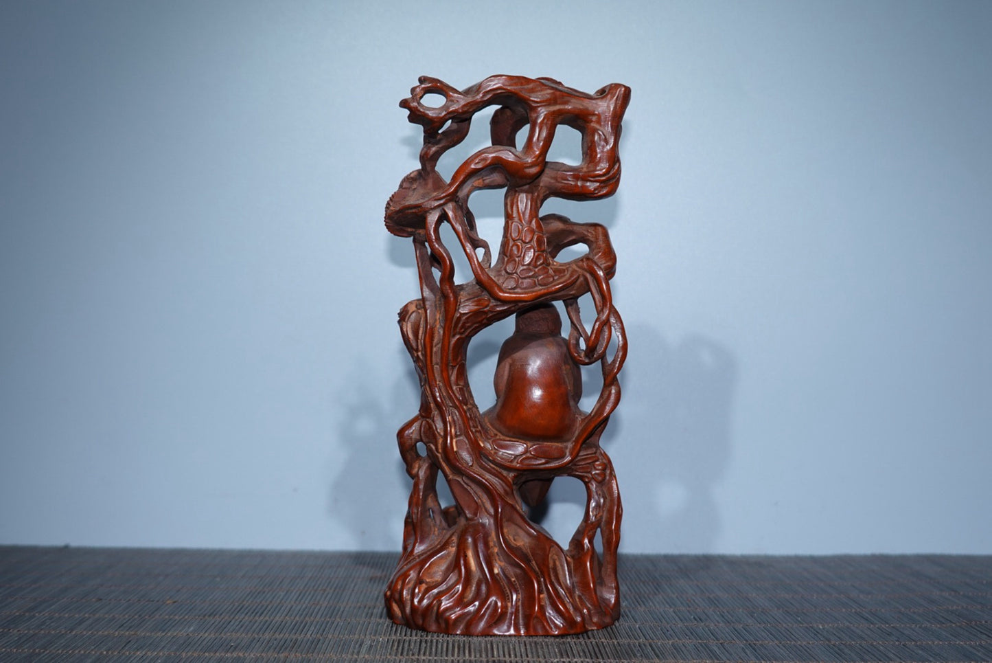 Collectible decorations, boxwood carved Dharma ornaments