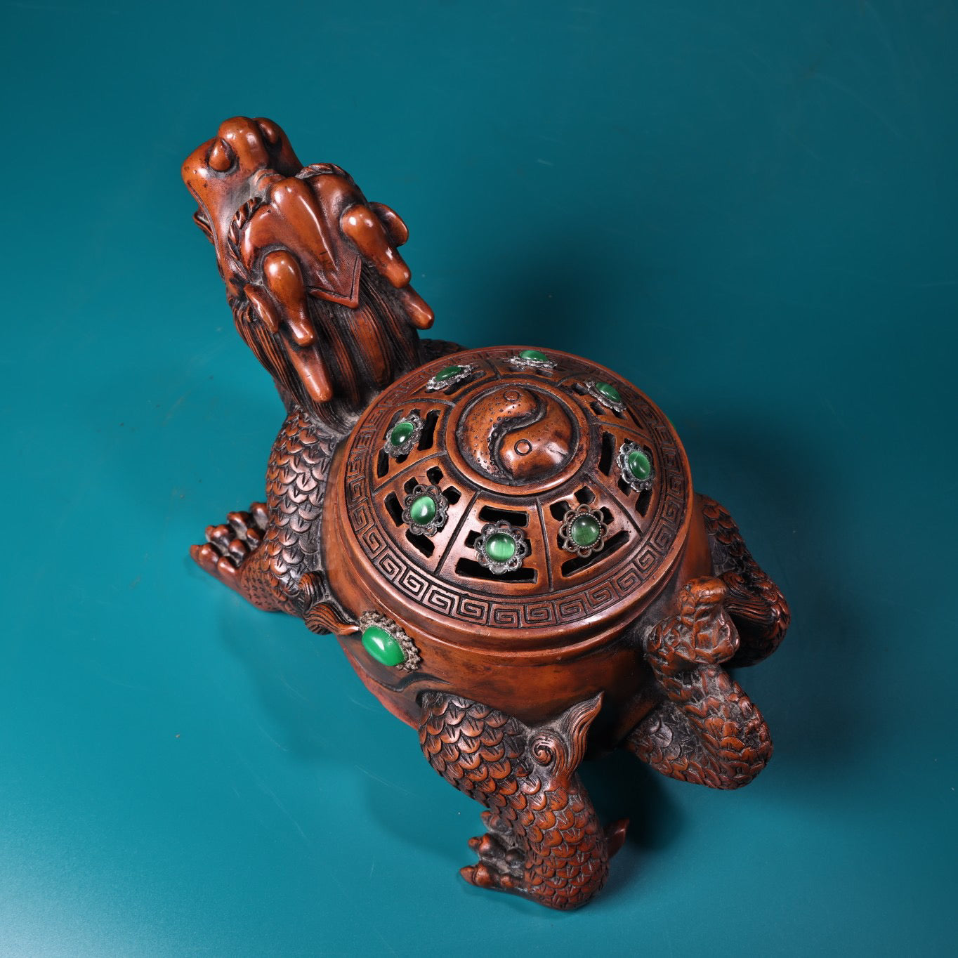Precious Chinese Antique, Pure Copper, All Copper, High Relief Carving, Eight Trigrams, Dragon Tortoise, Incense Incense Burner, Exquisite Craft, Exquisite Style, and Exorcism in Villages and Villages