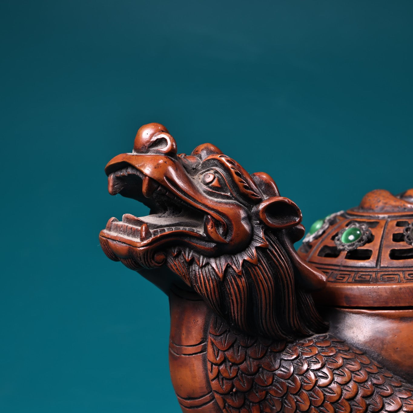 Precious Chinese Antique, Pure Copper, All Copper, High Relief Carving, Eight Trigrams, Dragon Tortoise, Incense Incense Burner, Exquisite Craft, Exquisite Style, and Exorcism in Villages and Villages