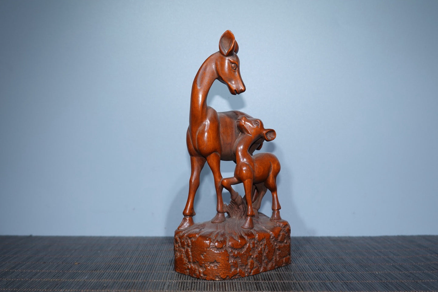 Collect boxwood deer jewelry