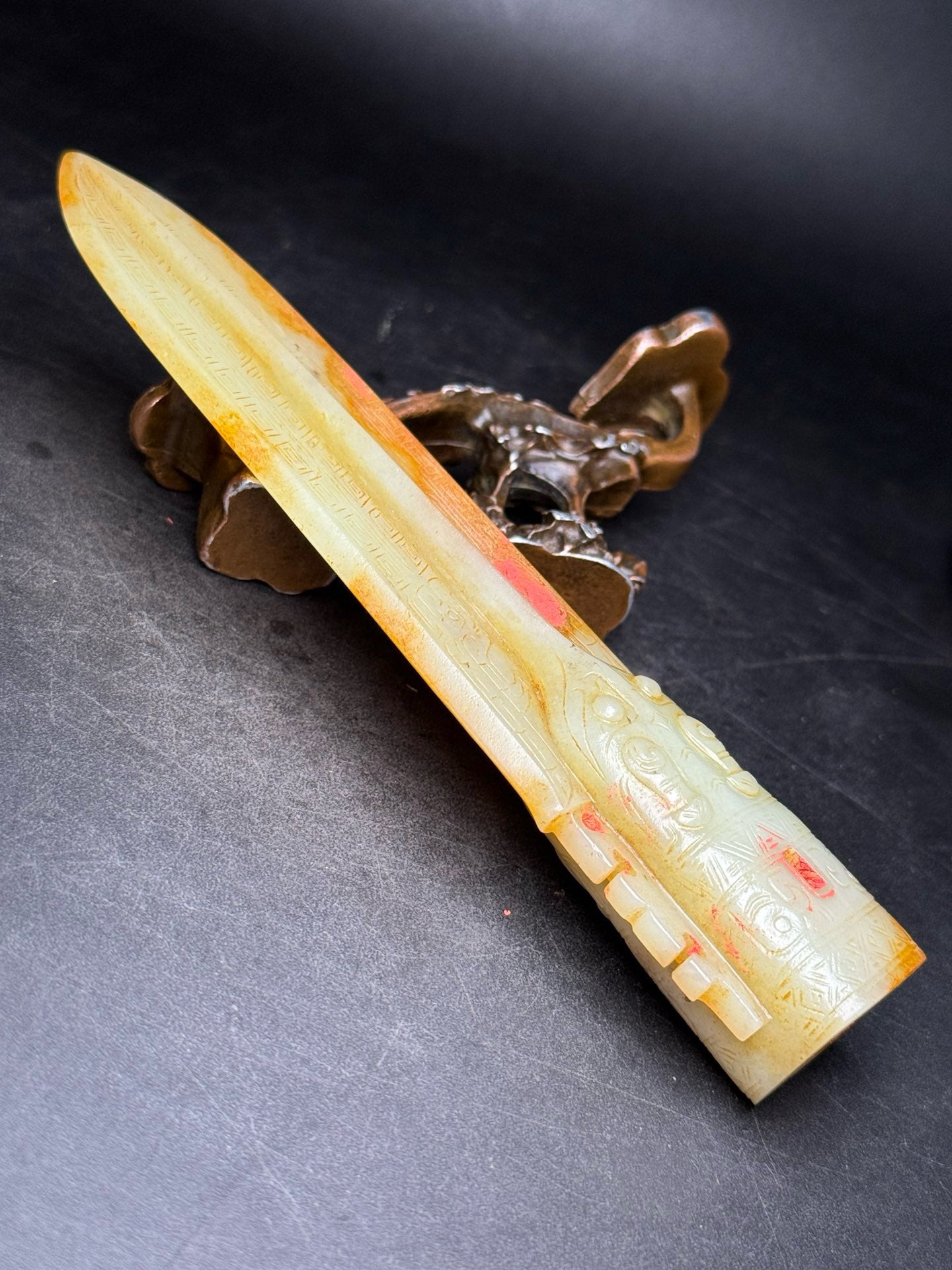 Chinese Antiques and Tian Yuyu Sword