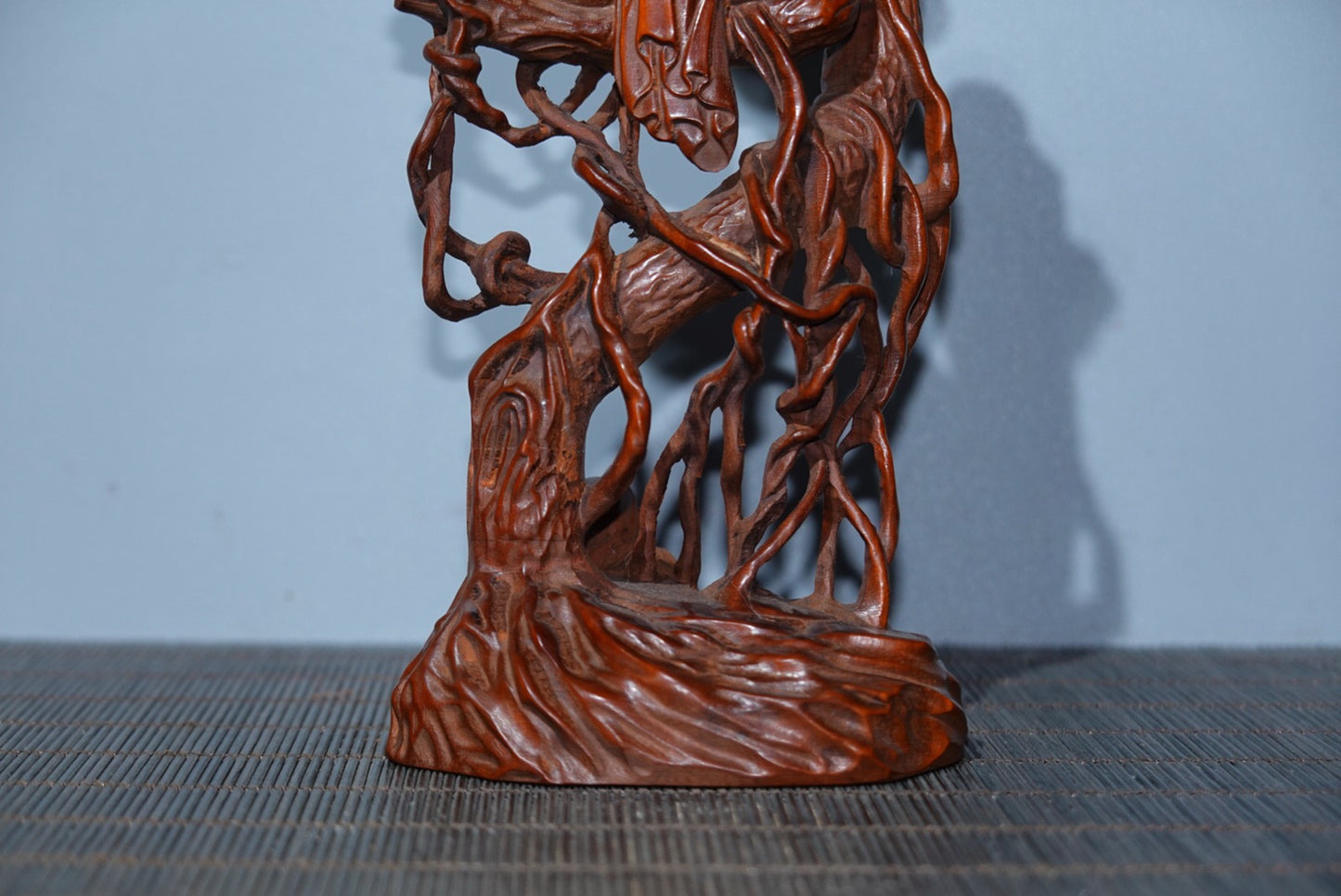 Collection and decoration of boxwood carvings, gifts, furniture decoration