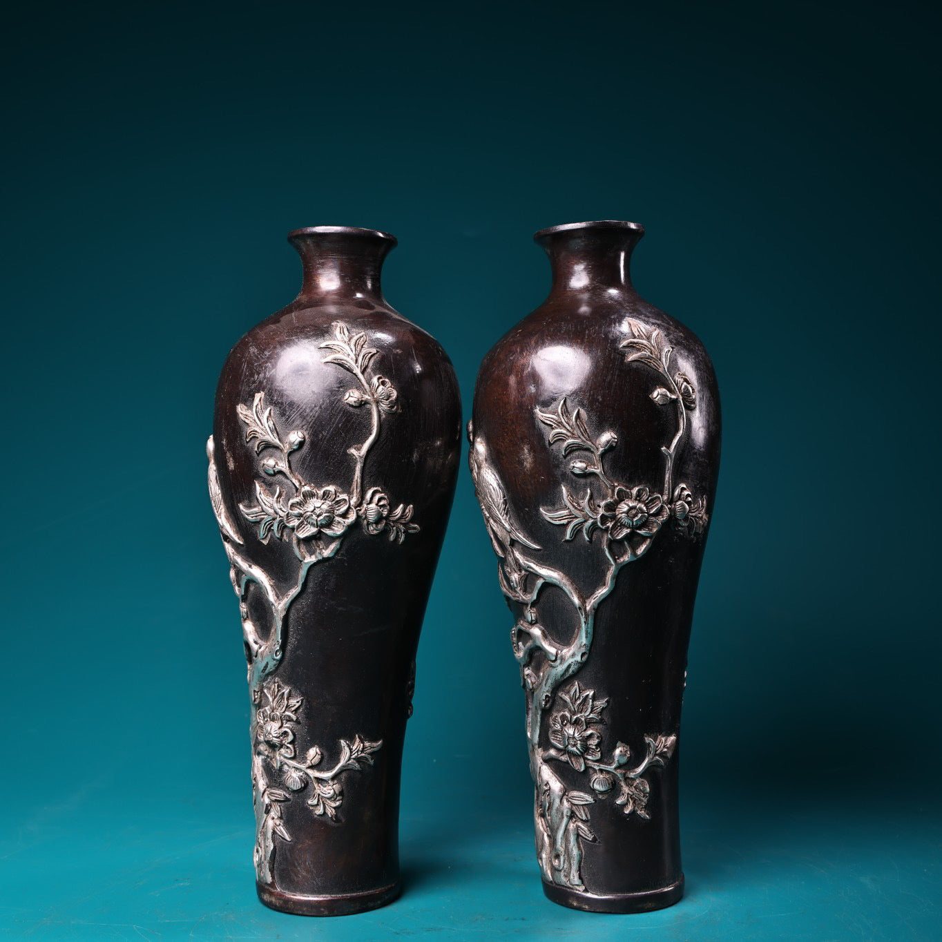 A pair of Chinese antique pure copper high relief carved and gilded silver magpie embroidered plum blossom vases