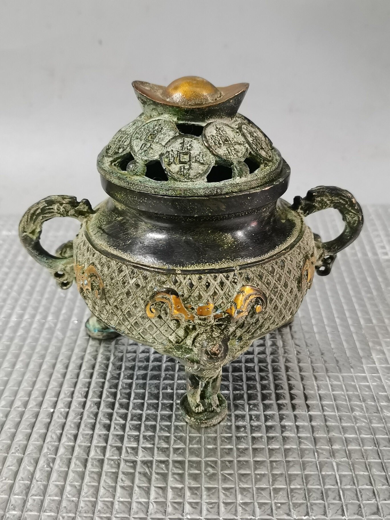 Chinese antique pure copper attracts wealth and treasures, incense burner incense