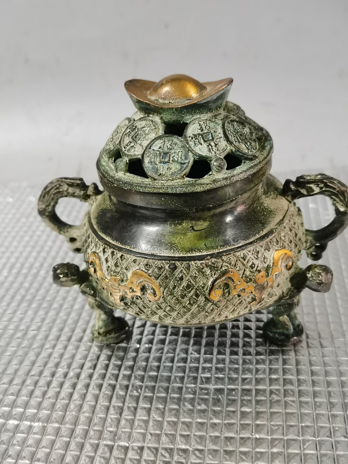 Chinese antique pure copper attracts wealth and treasures, incense burner incense
