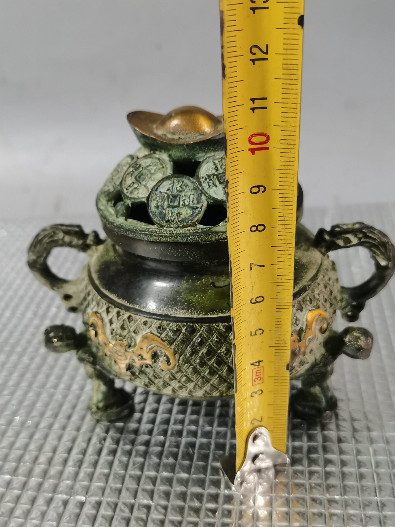 Chinese antique pure copper attracts wealth and treasures, incense burner incense