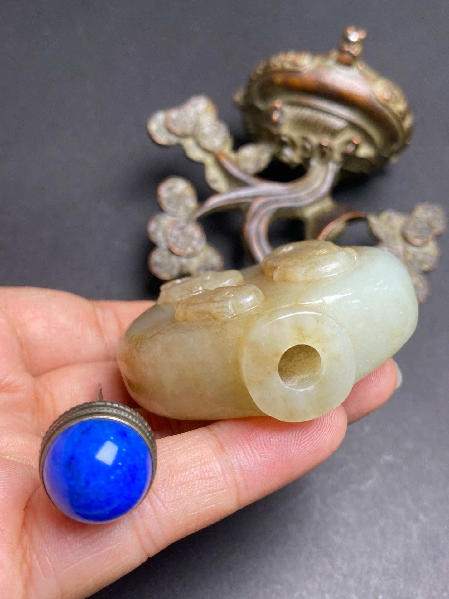 Chinese antique Hotan Jade snuff bottle