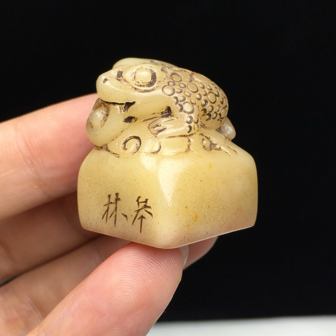 Chinese Antique Shoushan Stone Seal