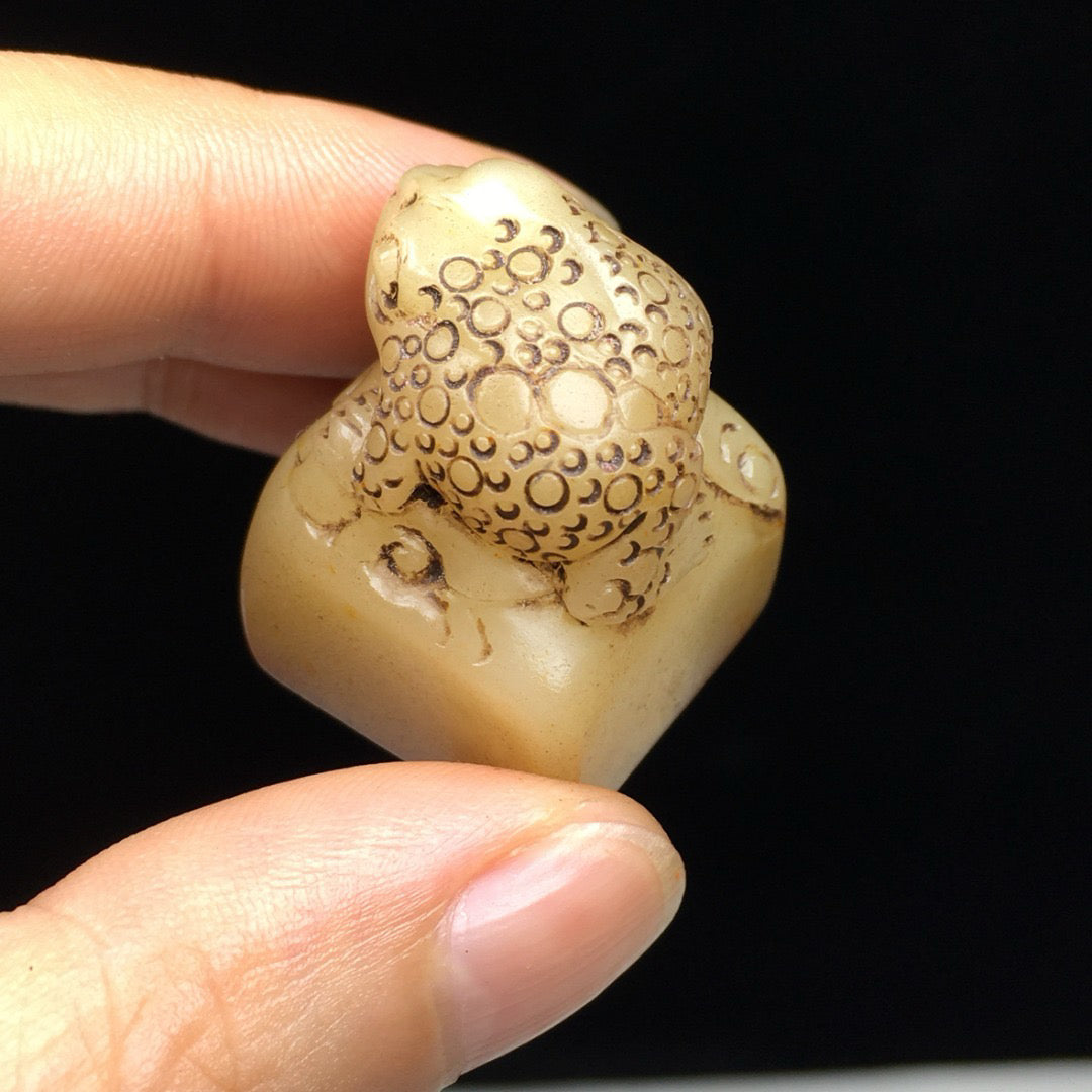 Chinese Antique Shoushan Stone Seal