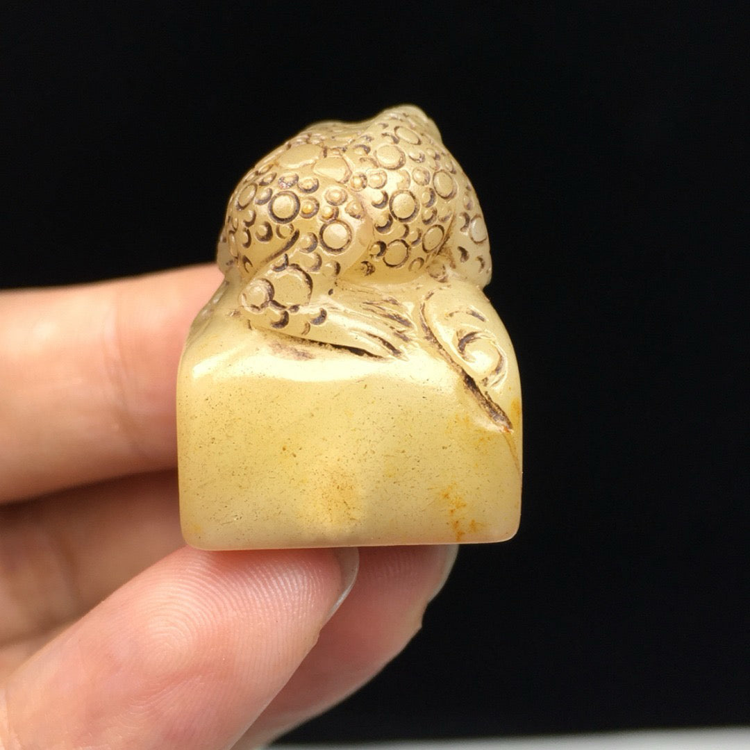 Chinese Antique Shoushan Stone Seal