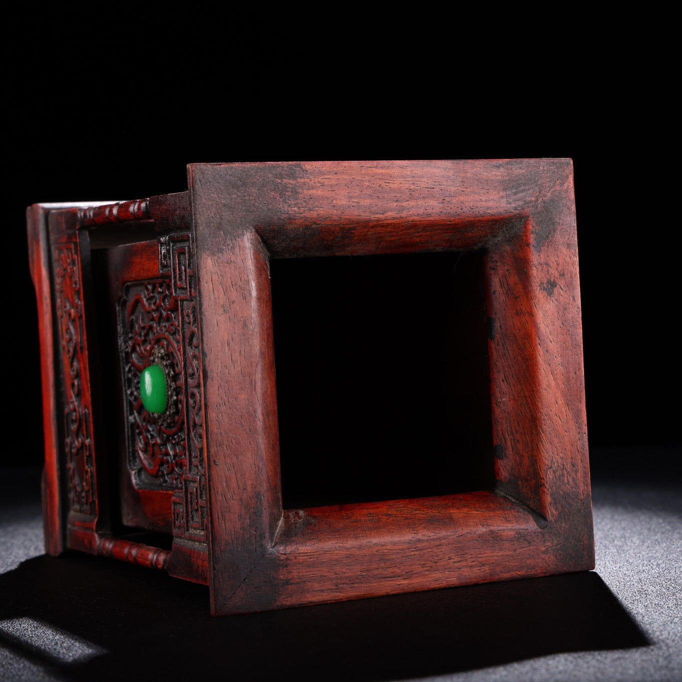 Chinese antique rosewood carving and inlaid gemstone pen holder