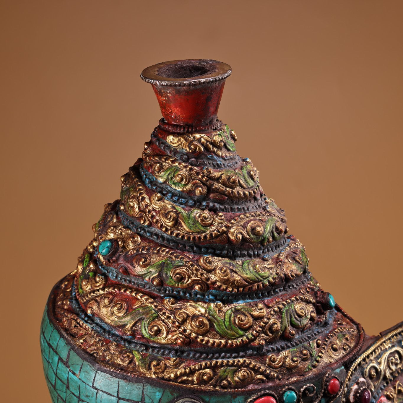 Chinese Antique Xizang Collect Pure Copper Tibetan Craft Old Natural Conch Wrapping Copper Pure Inlaid Auspicious Eight Treasures Gem Colored Drawing Gold Conch Magic Tool House Zhenzhai Exorcism Feng Shui Articles