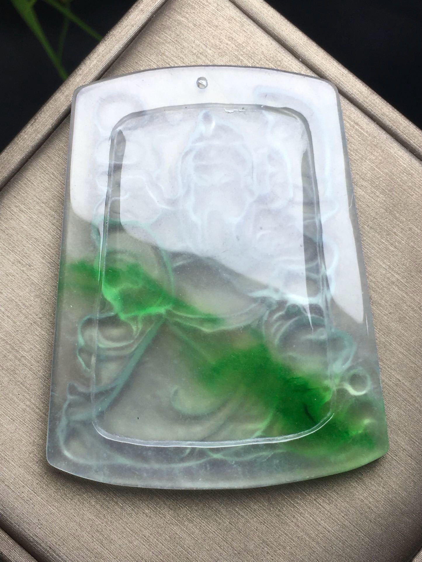 Ice Drifting Green Jade Guan Gong Card