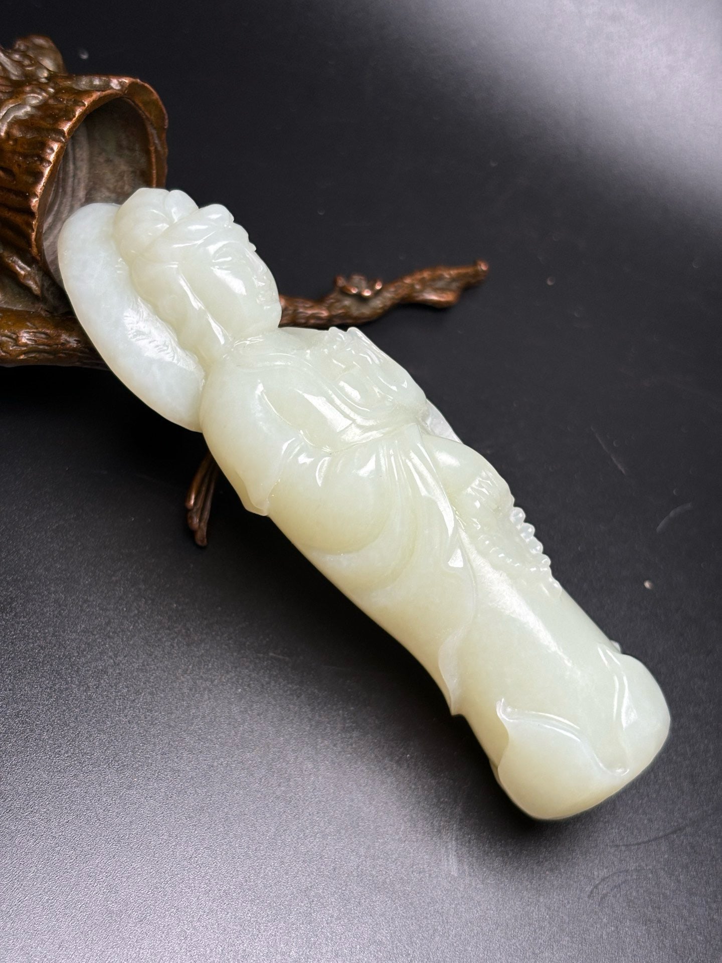 Chinese Antique Hotan Jade Guanyin Bodhisattva