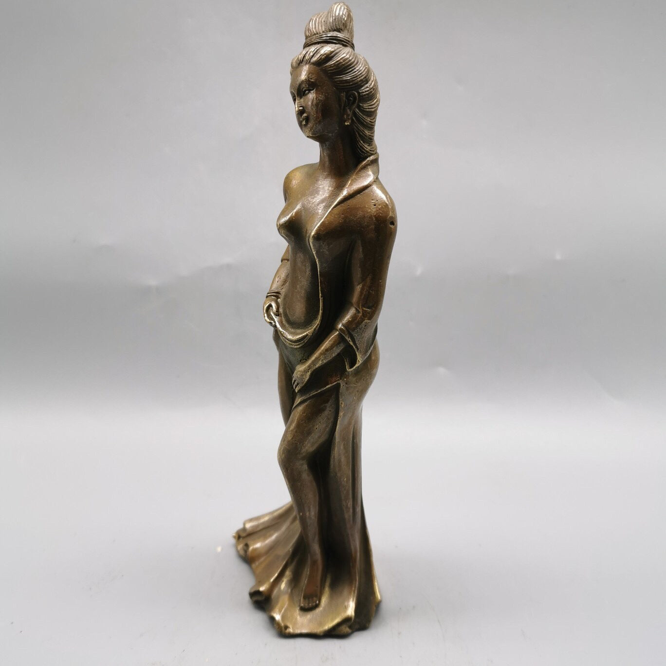 Chinese antique pure copper beauty ornaments