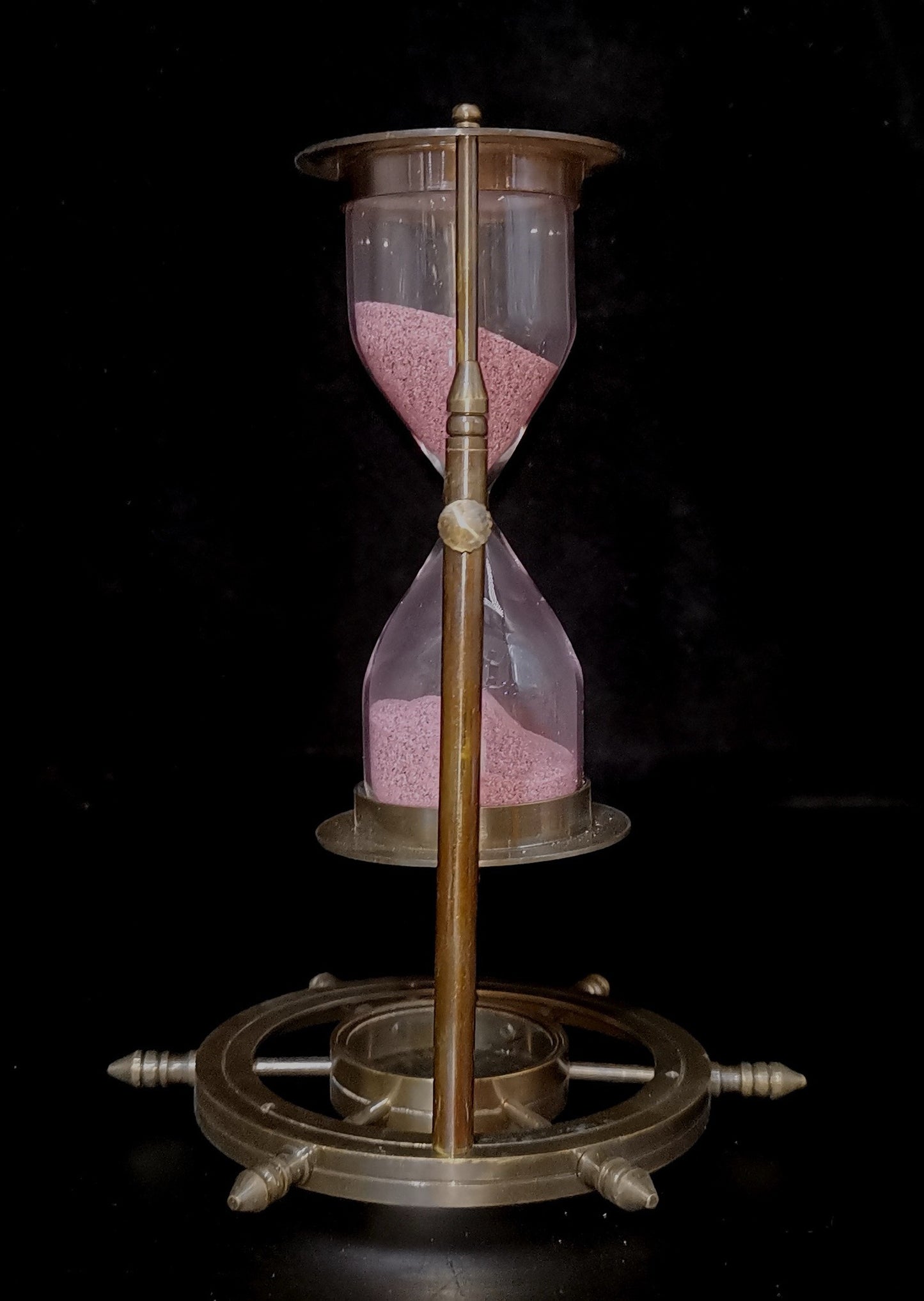 Hourglass with Compass
