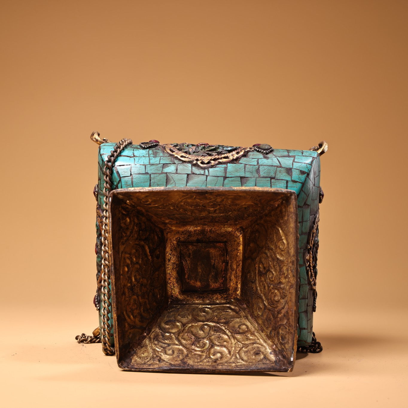 Antique collection, pure copper, Tibetan craftsmanship, inlaid with gemstones, painted with gold, hanging incense burner