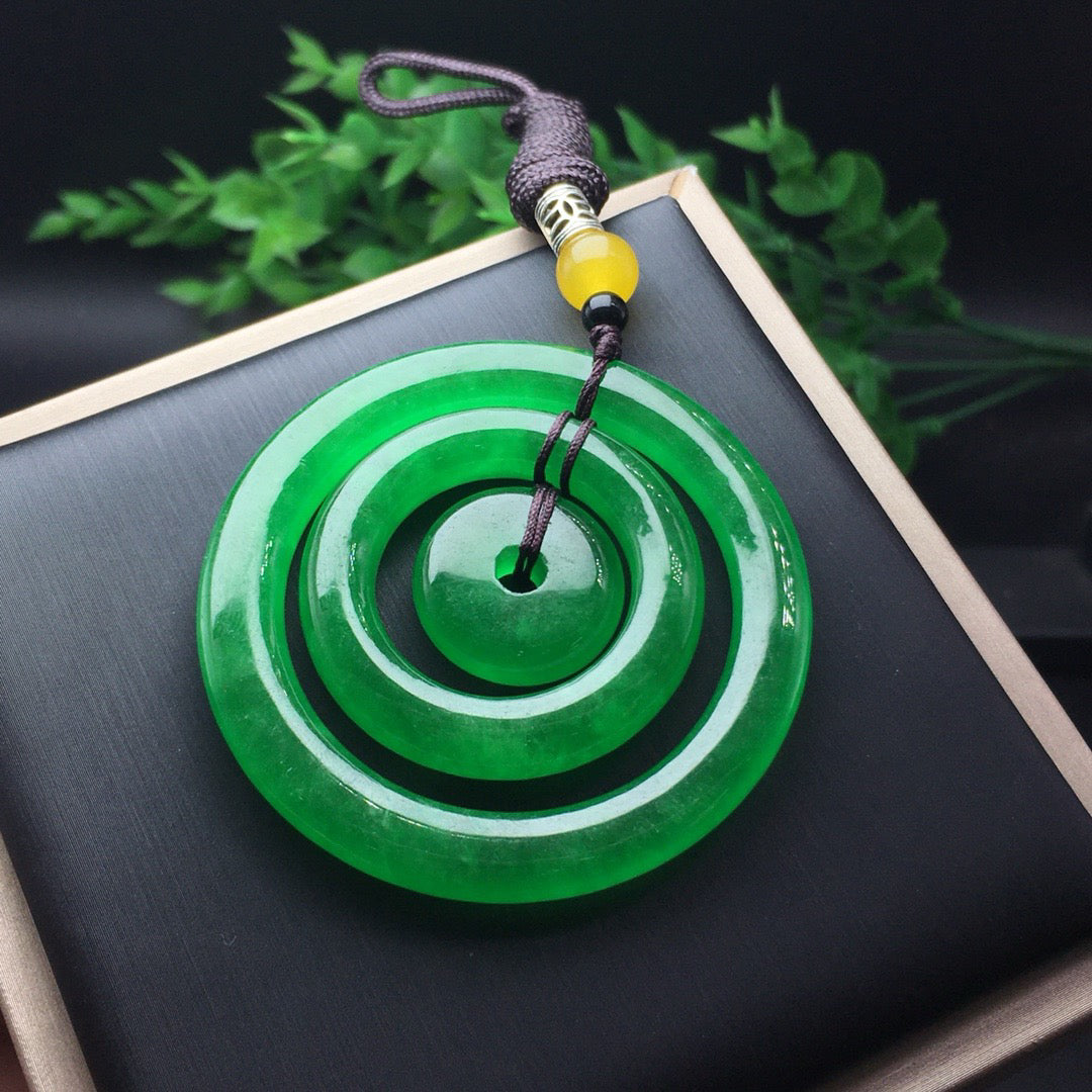 Ice green jade three ring mother son buckle