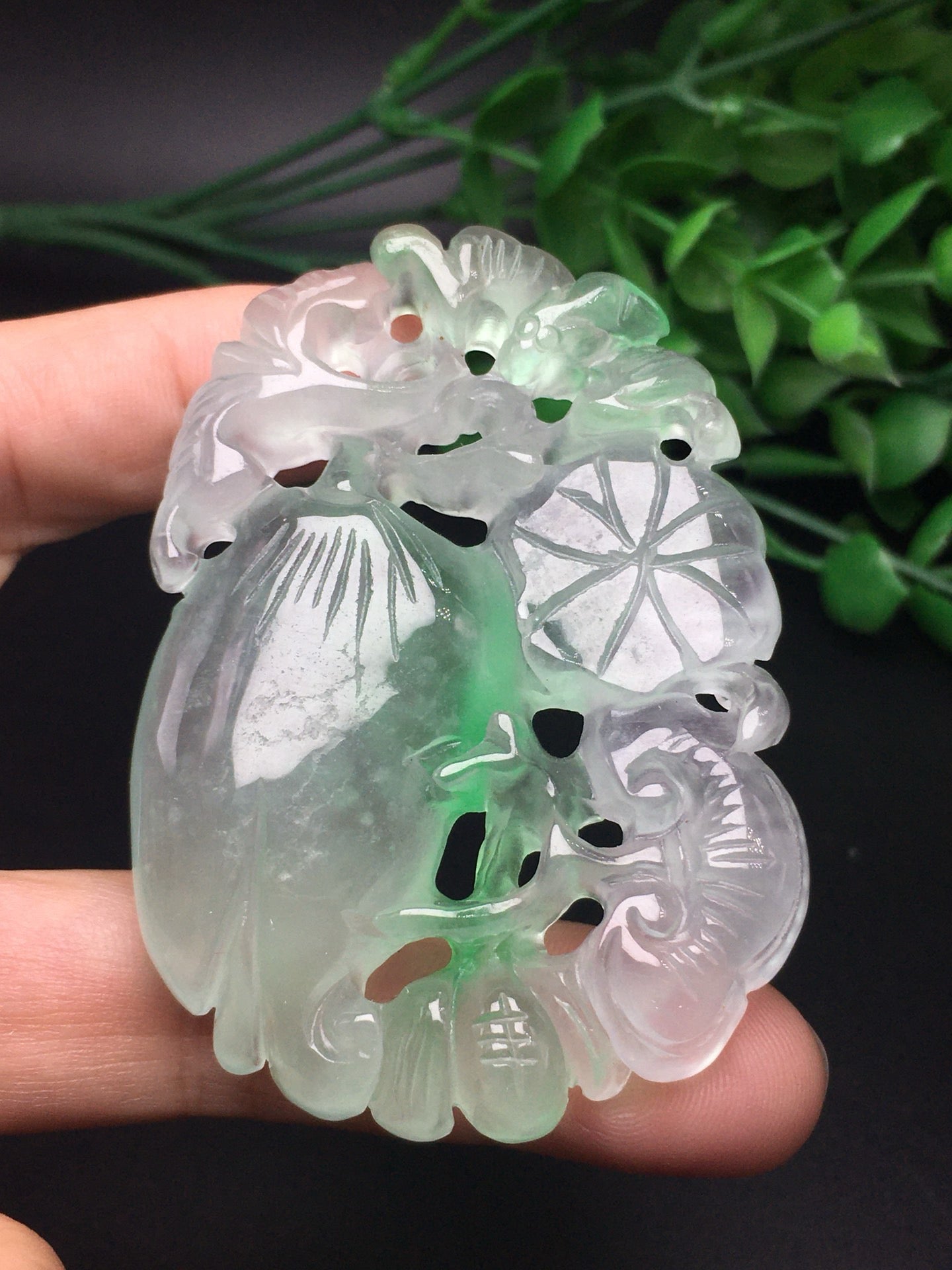 Ice Drifting Green Jade Hollow Blessing and Longevity