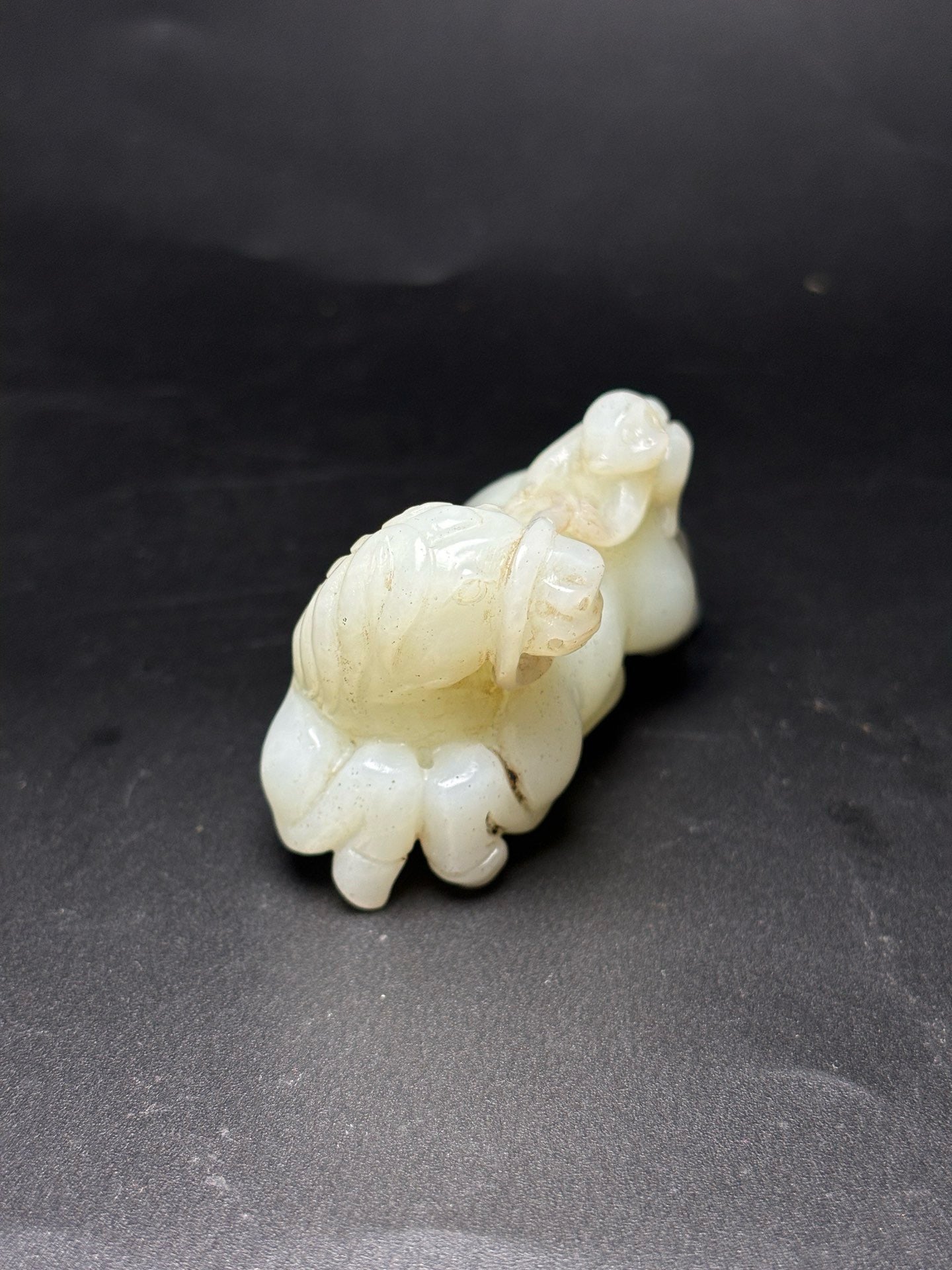 Chinese Antique Hetian Jade Hand Piece Will Be Marquised Immediately