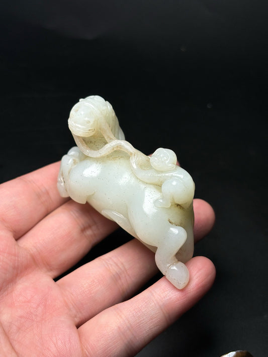 Chinese Antique Hetian Jade Hand Piece Will Be Marquised Immediately