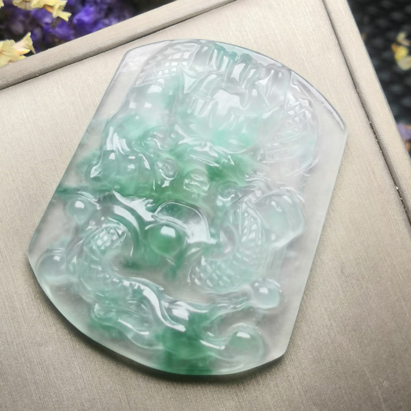 Ice Floating Flower Jade Dragon Card