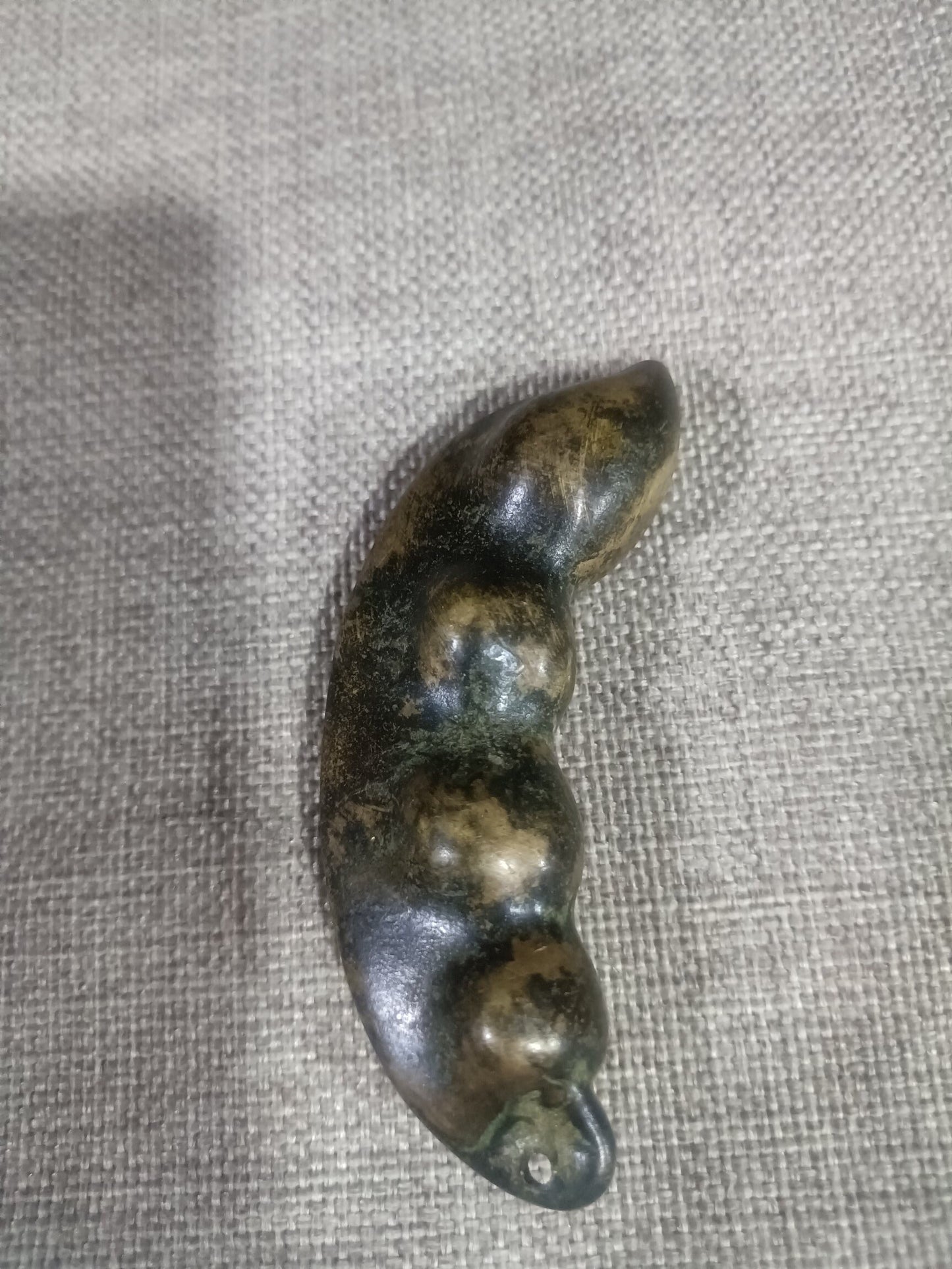 Chinese antique pure copper pea ornament