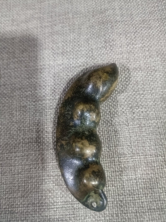 Chinese antique pure copper pea ornament
