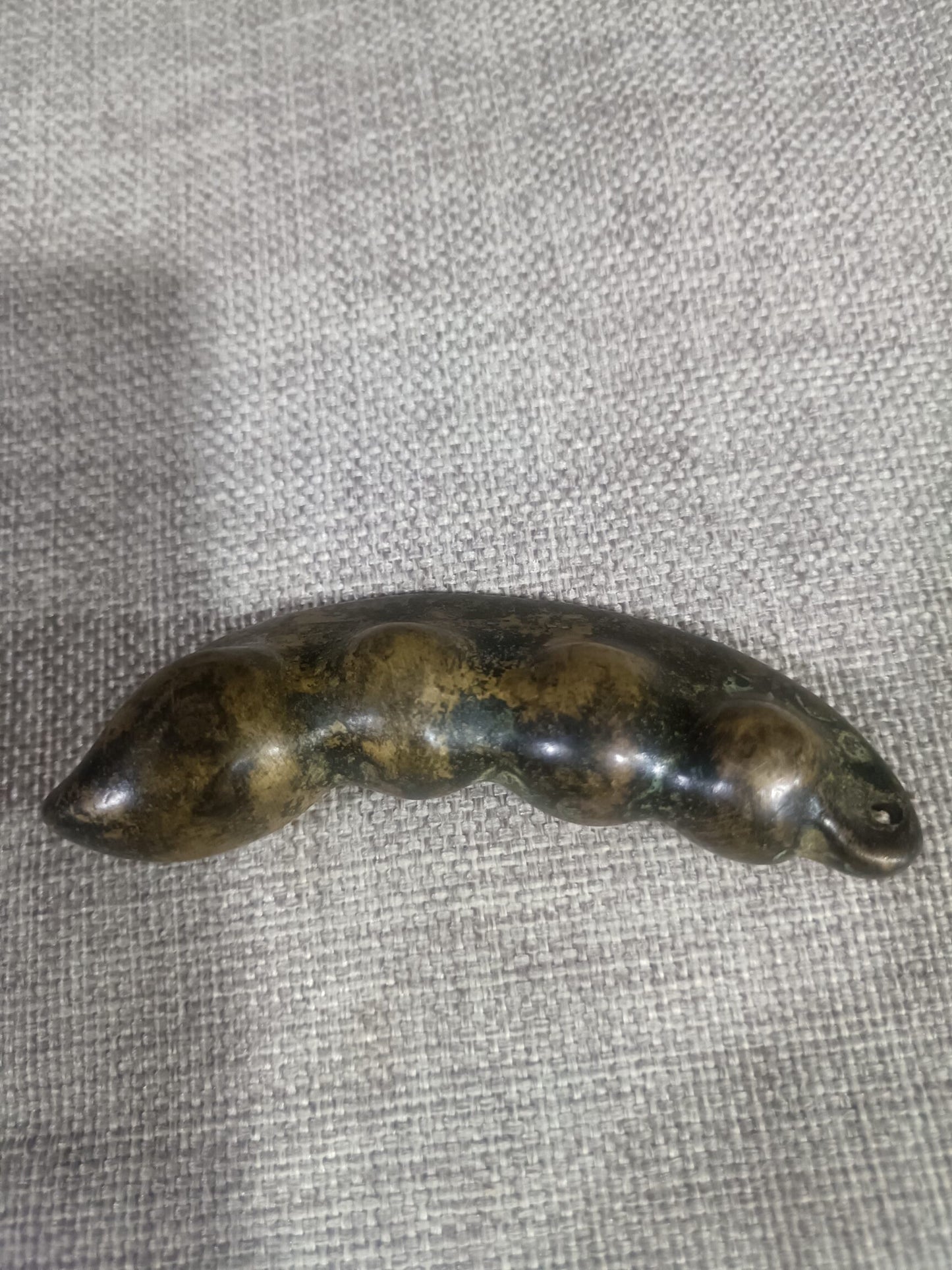 Chinese antique pure copper pea ornament