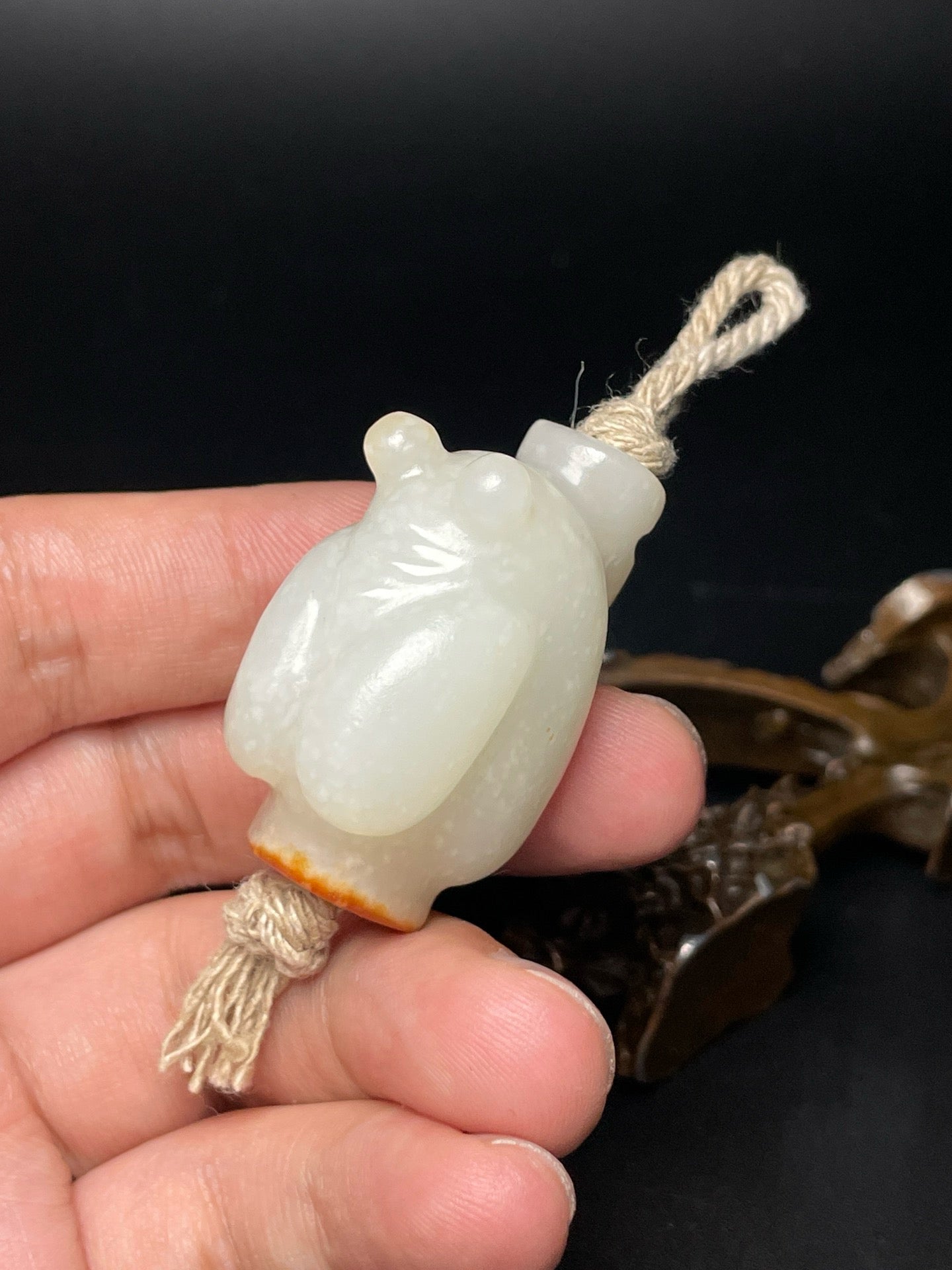 Chinese Antique Hotan Jade Wengzhong