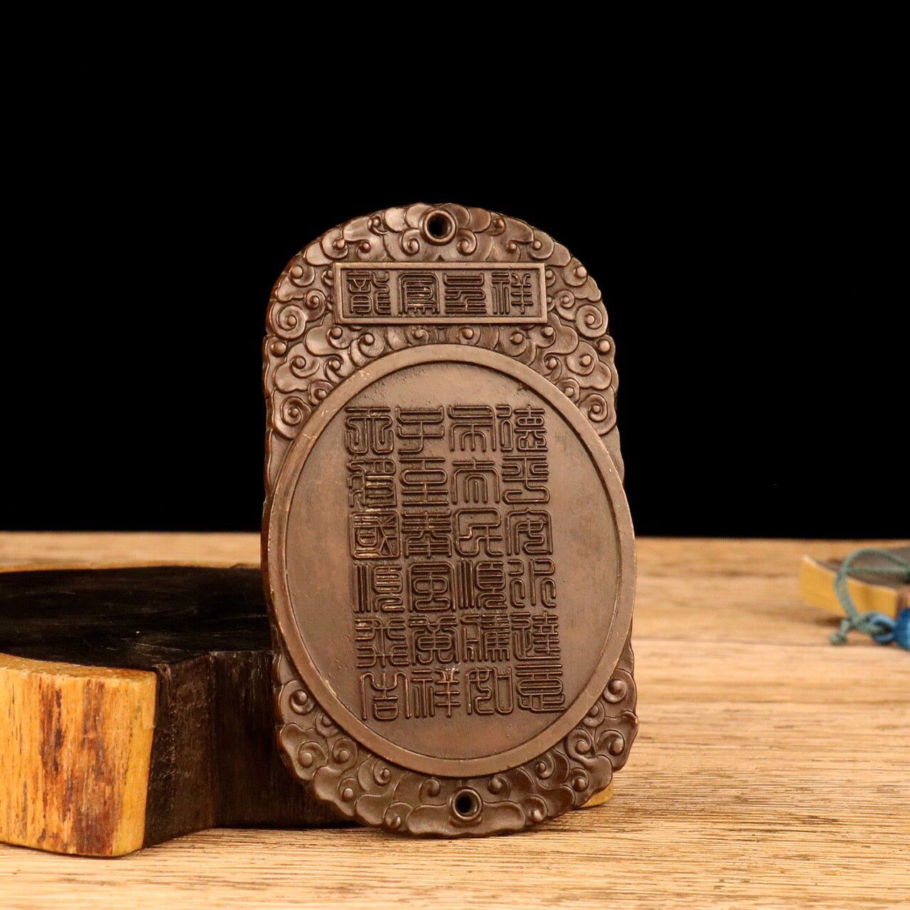 Chinese antique dragon and phoenix auspicious brand