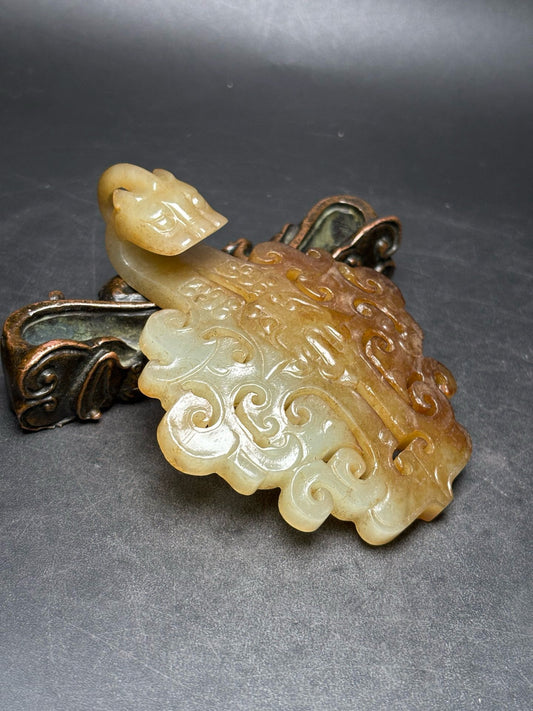 Chinese antique Hotan Jade dragon head with hook