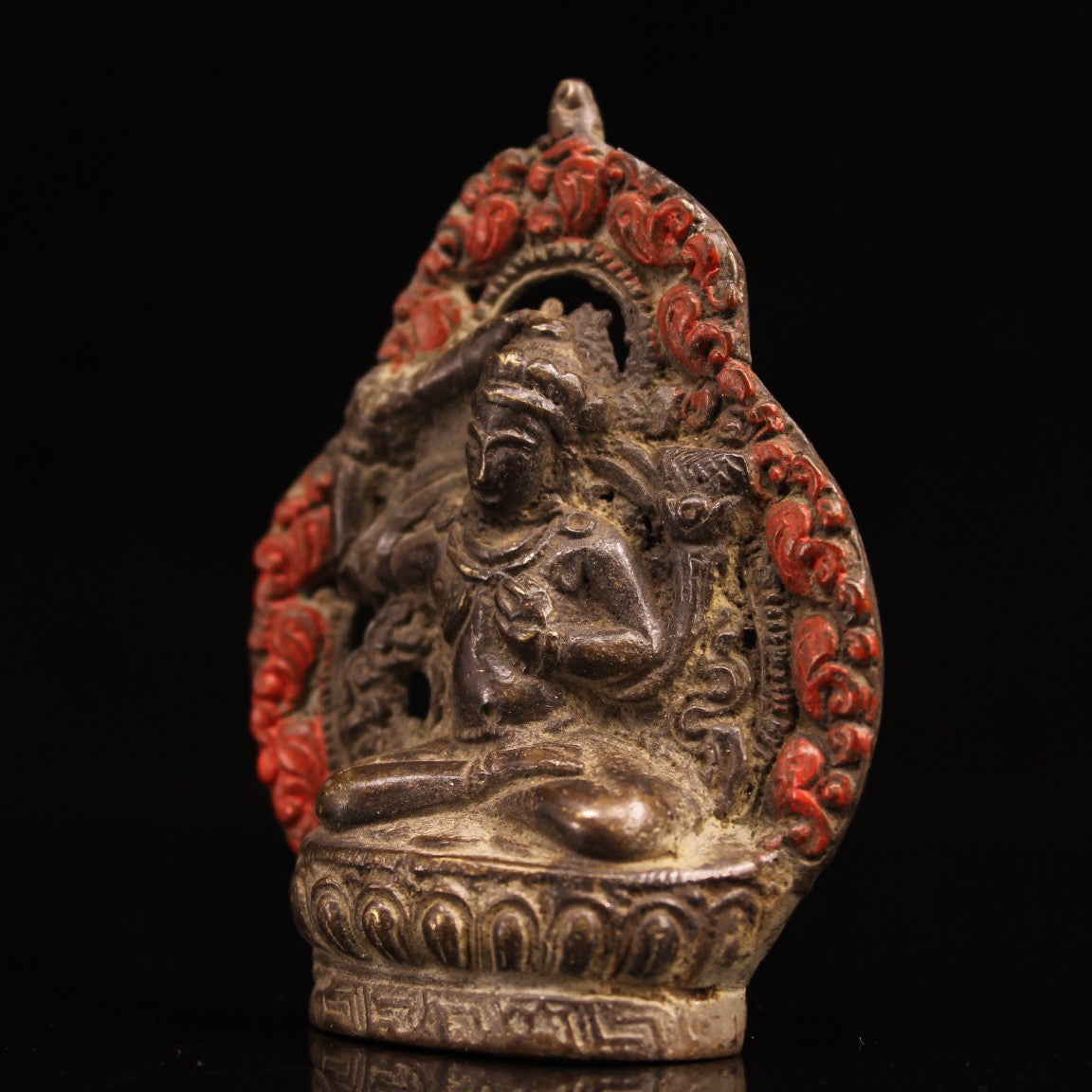 Chinese Antiques Handcrafted with Iron and Steel Painted Documents, Bodhisattva and Buddha Statues